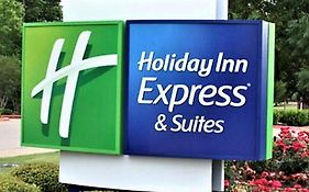 Holiday Inn Express & Suites - Detroit - Dearborn By Ihg